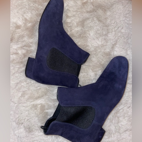 LIKE NEW/HARDLY WORN: Prada Flat Chelsea Boot - Picture 3 of 5